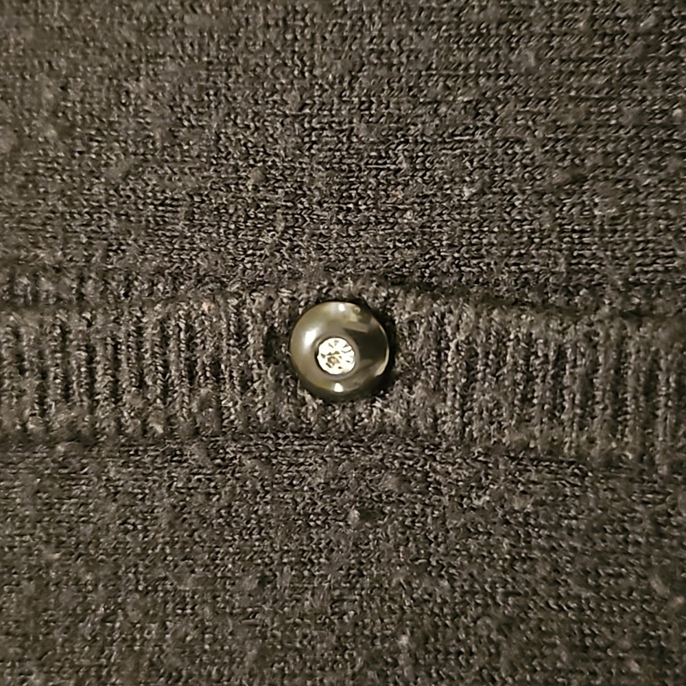 East 5th Woman Black cardigan with little rhinestone and black buttons. 1X - Picture 4 of 8
